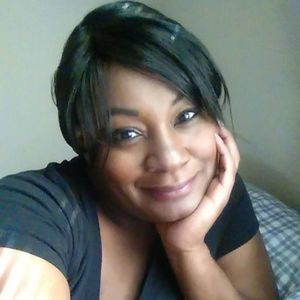 Meet your Posher, Valerie